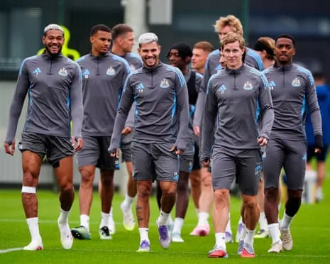 Howe Encourages Team to Show They're Elite Competitors When Facing The Catalan Giants